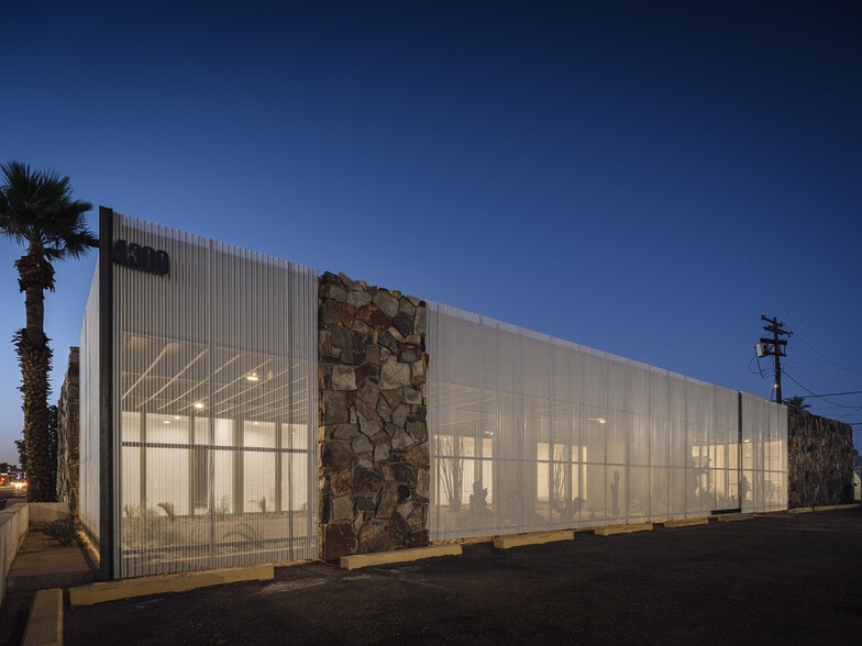 4309 N 16th St, Phoenix, AZ for lease - Building Photo - Image 1 of 11