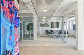 125 Rue De Saussure, Paris for lease Building Photo- Image 2 of 16