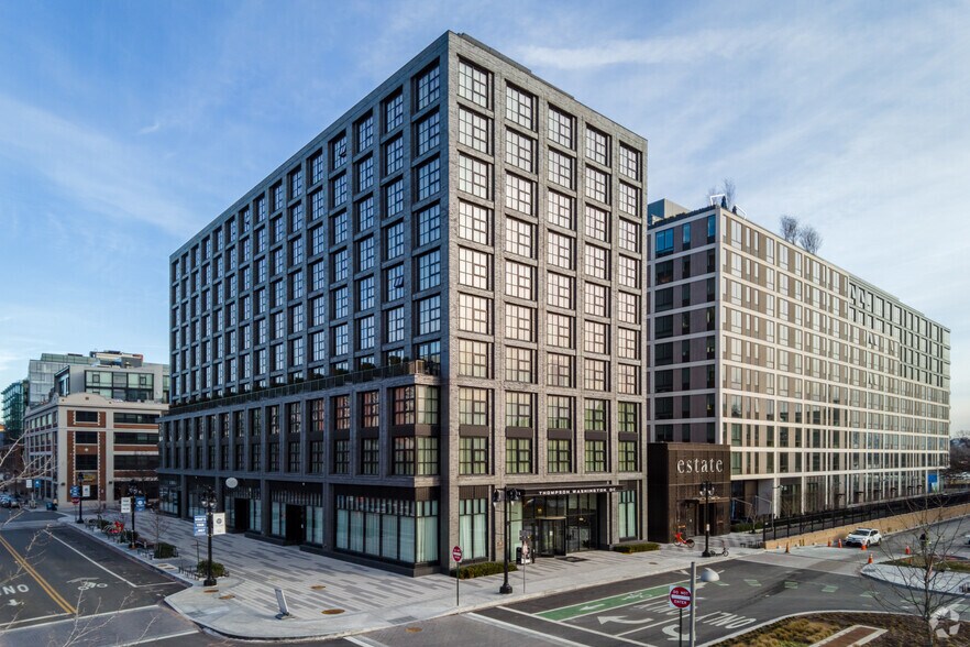 221 Tingey St SE, Washington, DC for lease - Primary Photo - Image 1 of 4