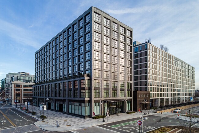 Plus de détails pour 221 Tingey St SE, Washington, DC - Commerce de détail à louer