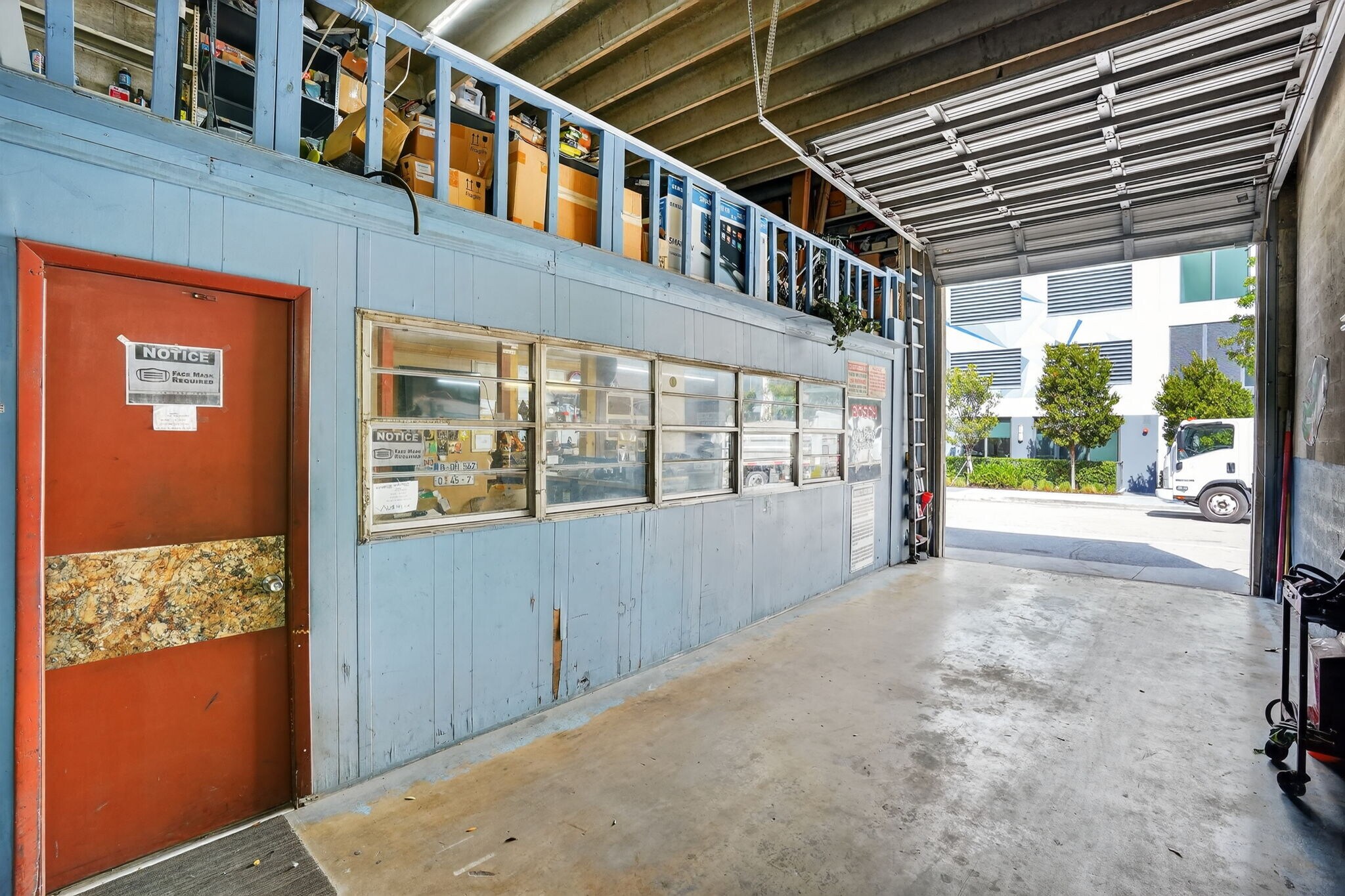 3838 Shipping Ave, Miami, FL à vendre Photo du bâtiment- Image 1 de 25