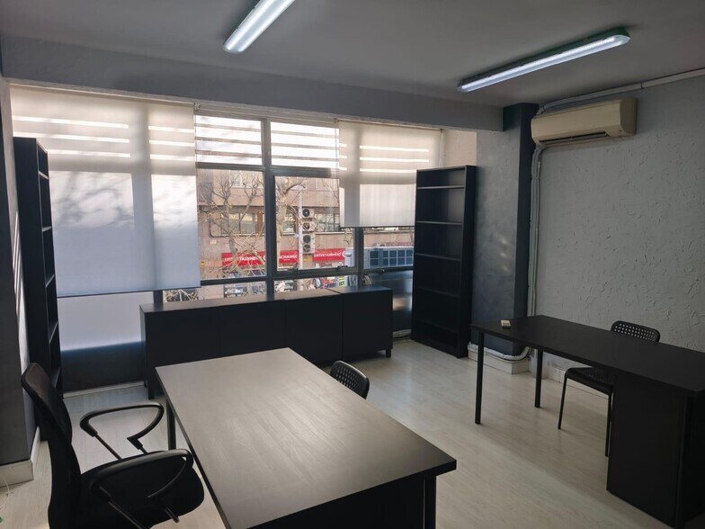 Office in Salamanca, Salamanca for lease - Interior Photo - Image 2 of 5