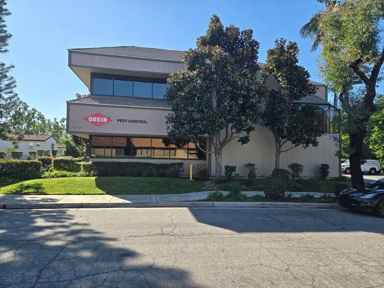 845 S Oak Park Rd, Covina, CA for lease - Building Photo - Image 2 of 8