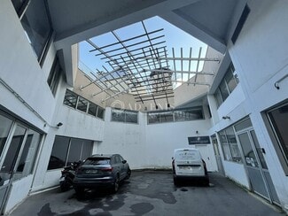More details for 3 Rue Pierre Curie, Courbevoie - Multifamily for Sale