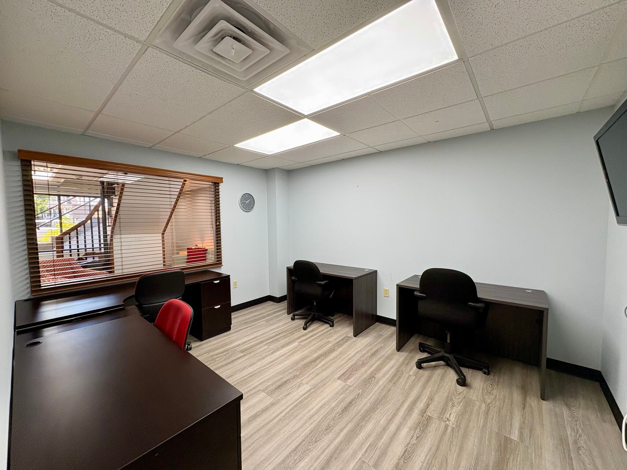 7501-7509 Murdoch Ave, Saint Louis, MO for lease Interior Photo- Image 1 of 1