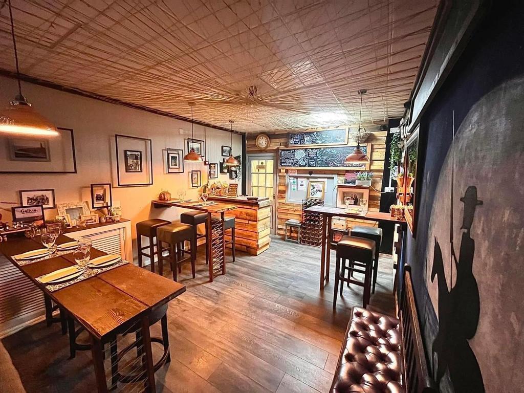 34 Cardiff Rd, Newport à louer Photo du bâtiment- Image 1 de 10