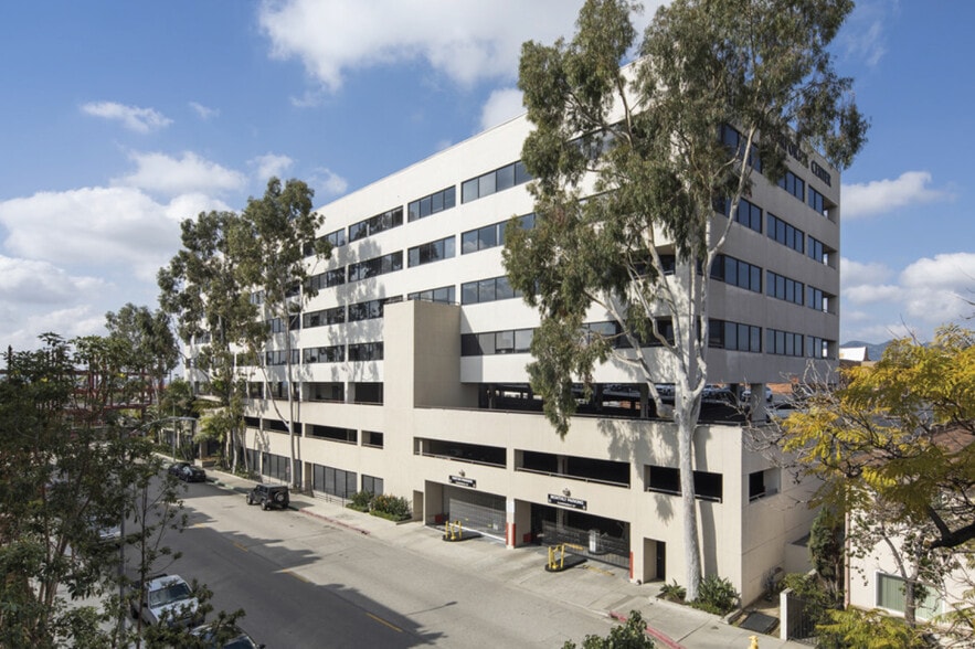 425 E Colorado St, Glendale, CA for lease - Building Photo - Image 3 of 11