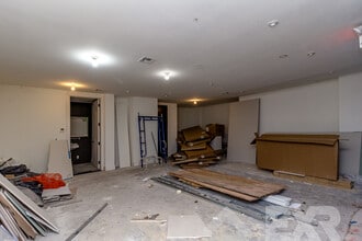 924 Myrtle Ave, Brooklyn, NY for lease Interior Photo- Image 2 of 5