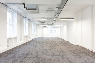 4 Great Portland St, Londres à louer Photo intérieure- Image 2 de 9