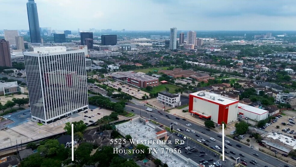 5525 Westheimer Rd, Houston, TX à louer - Vidéo sur l’inscription commerciale - Image 2 de 12