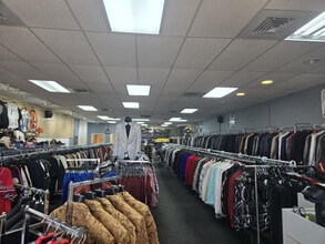 64-74 Blanding Blvd, Orange Park, FL for lease Interior Photo- Image 1 of 2