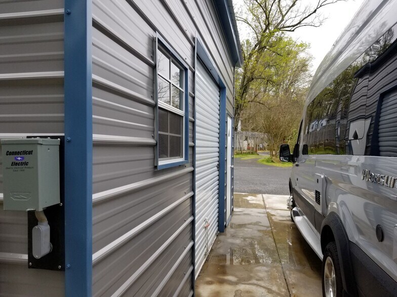 20 Victory Ln, Castleton, VA à vendre - Photo du bâtiment - Image 2 de 77