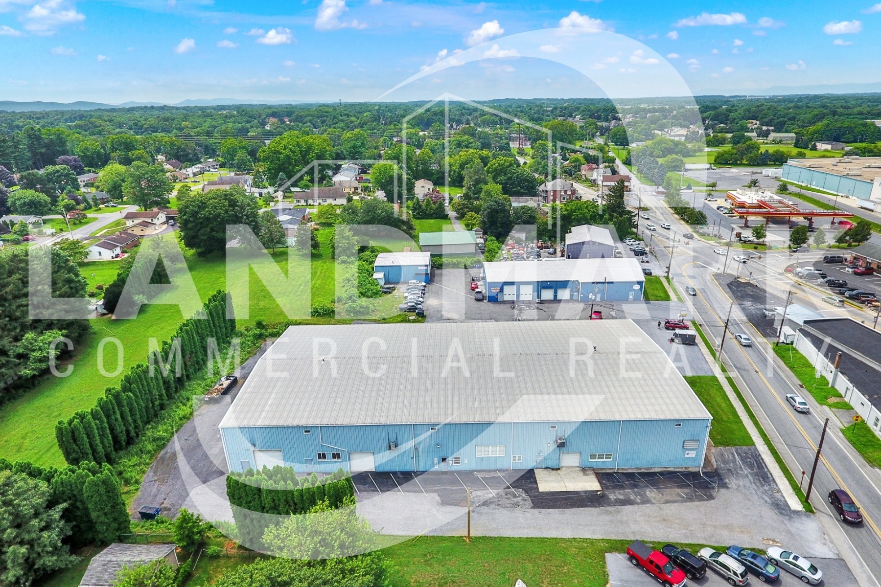 701 W Simpson St, Mechanicsburg, PA for lease Building Photo- Image 1 of 1