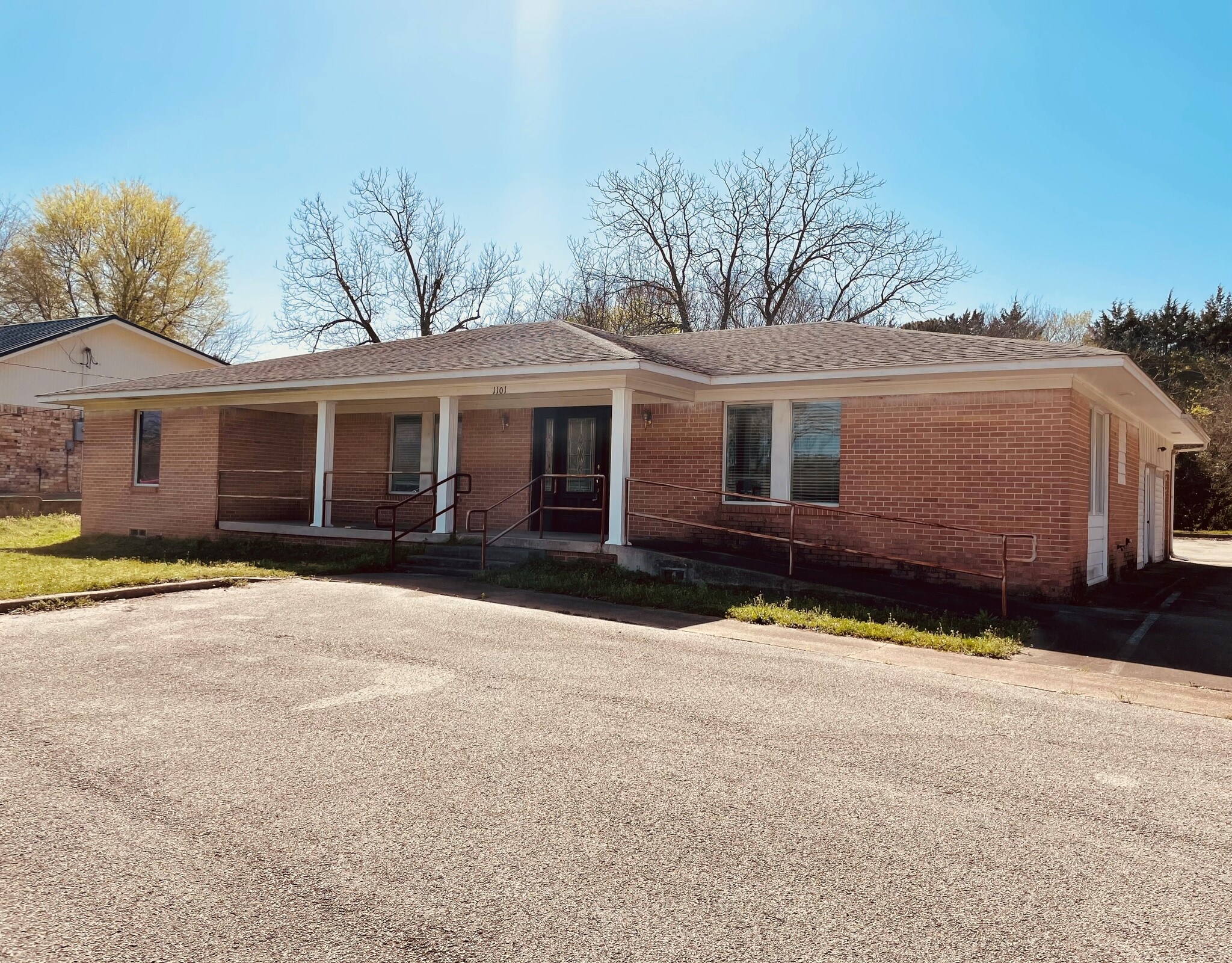 1101 S Main St, Lindale, TX for sale Primary Photo- Image 1 of 24