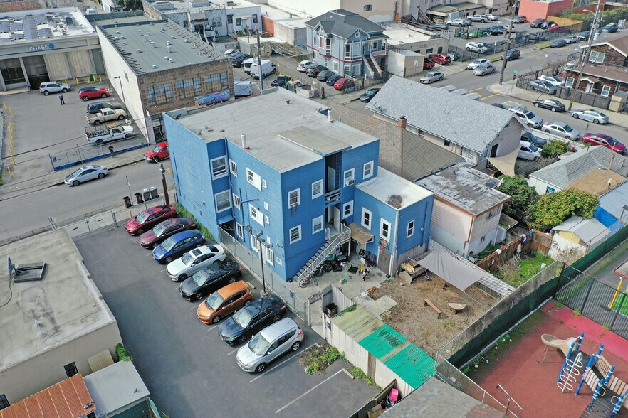 3314 Farnam St, Oakland, CA à vendre - Aérien - Image 2 de 13