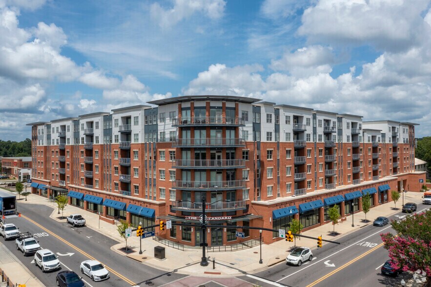 206 N Gay St, Auburn, AL for lease - Building Photo - Image 2 of 7