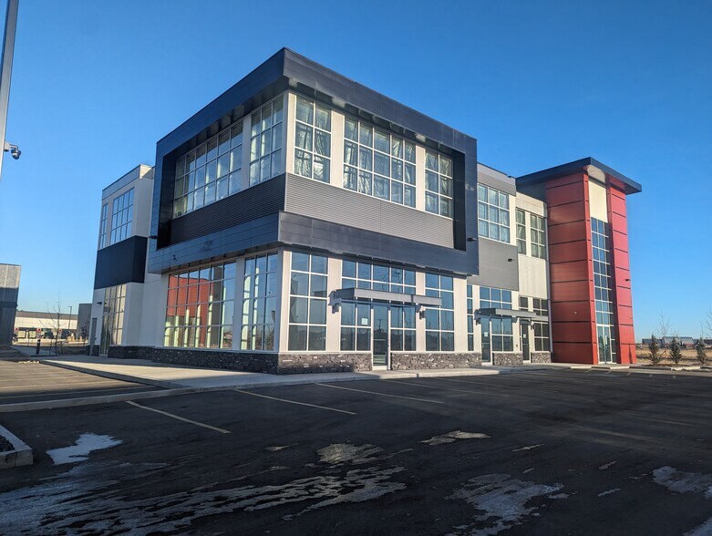 478 Mistatim Way, Edmonton, AB à vendre - Photo principale - Image 1 de 1