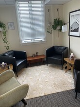 11 River St, Wellesley, MA à louer Photo intérieure- Image 1 de 3