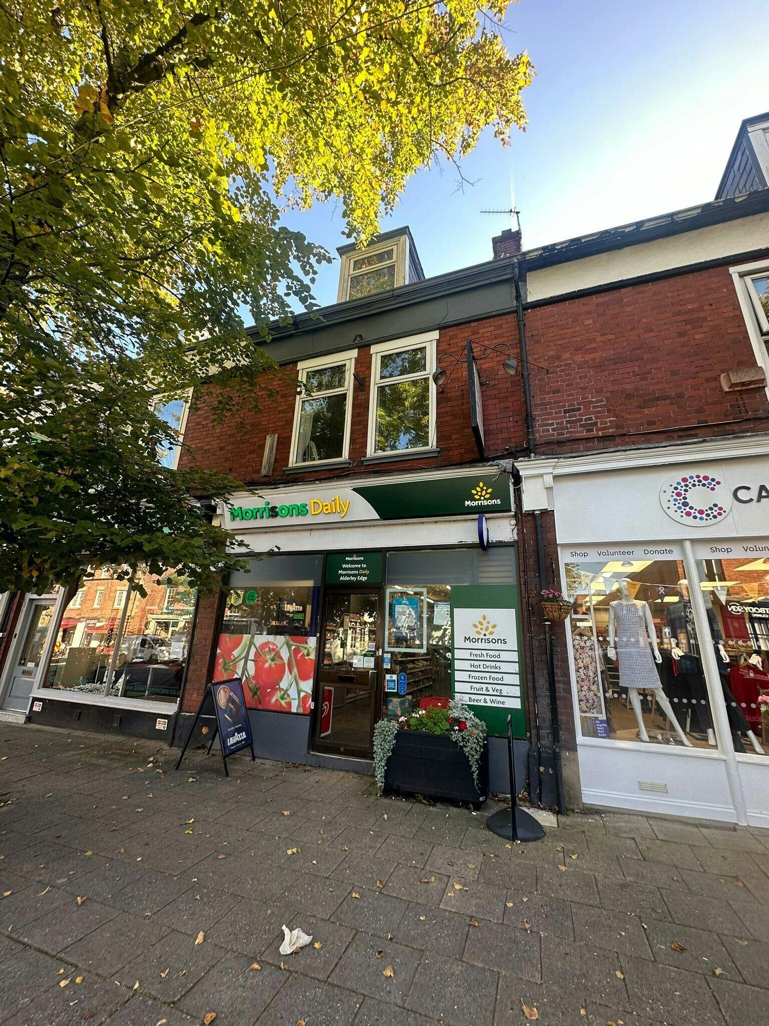 65-65A London Rd, Alderley Edge à vendre Photo du bâtiment- Image 1 de 4