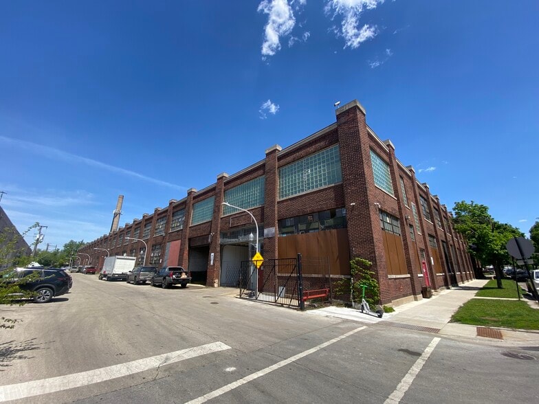 4850 W Bloomingdale Ave, Chicago, IL for sale - Building Photo - Image 1 of 29