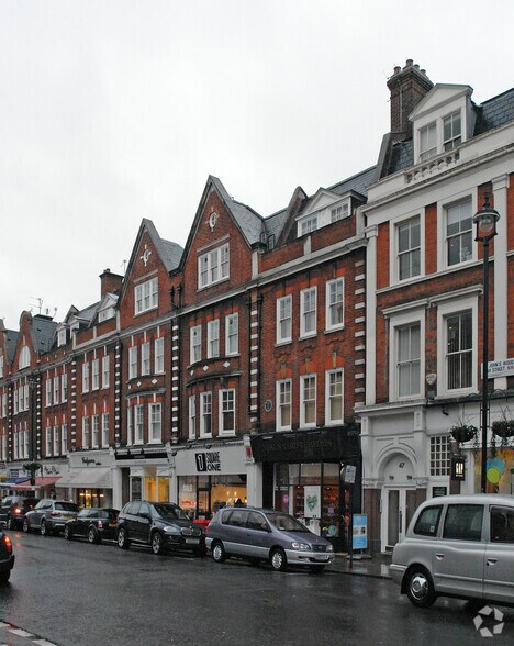 45 St Johns Wood High St, Londres à louer - Photo du bâtiment - Image 2 de 2