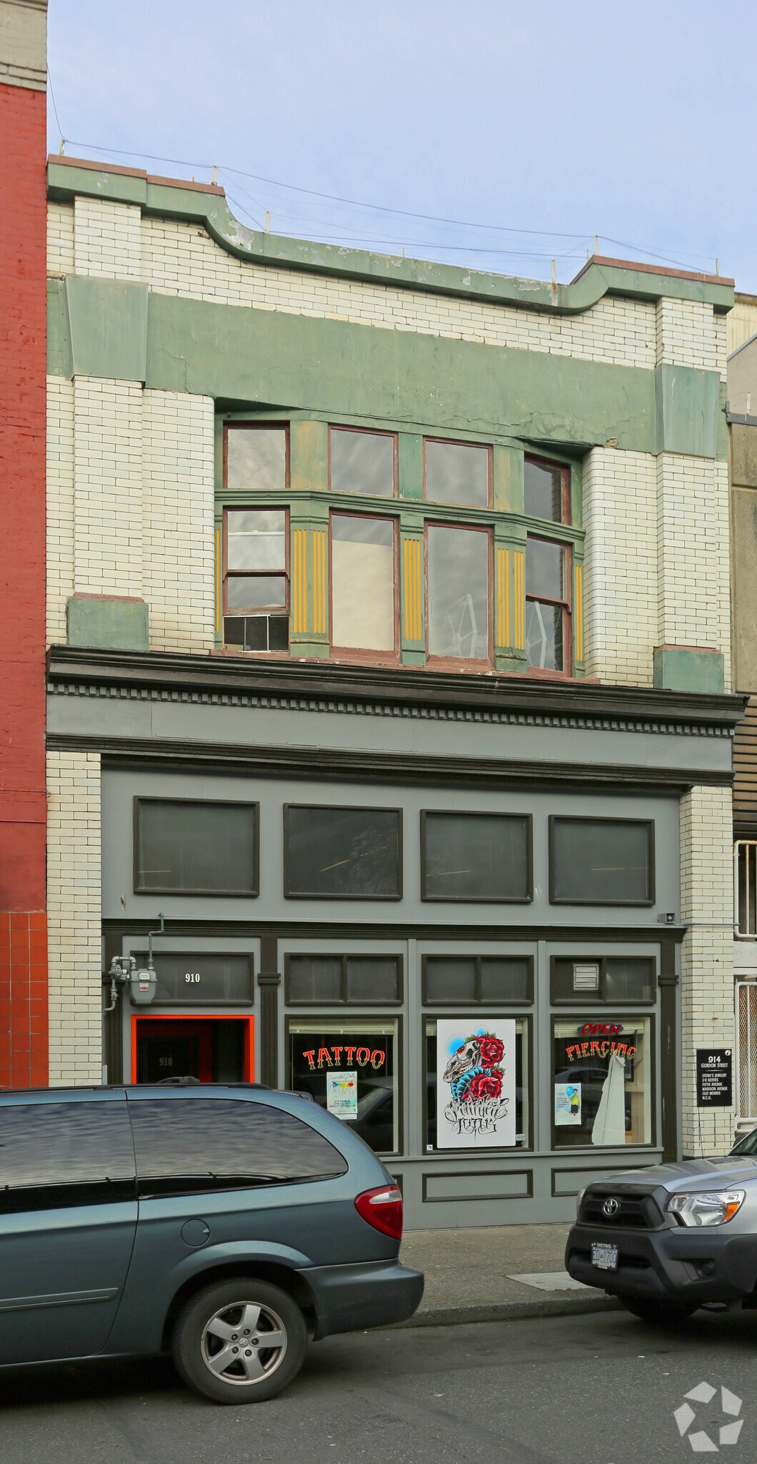 910 Gordon St, Victoria, BC à louer Photo du bâtiment- Image 1 de 4