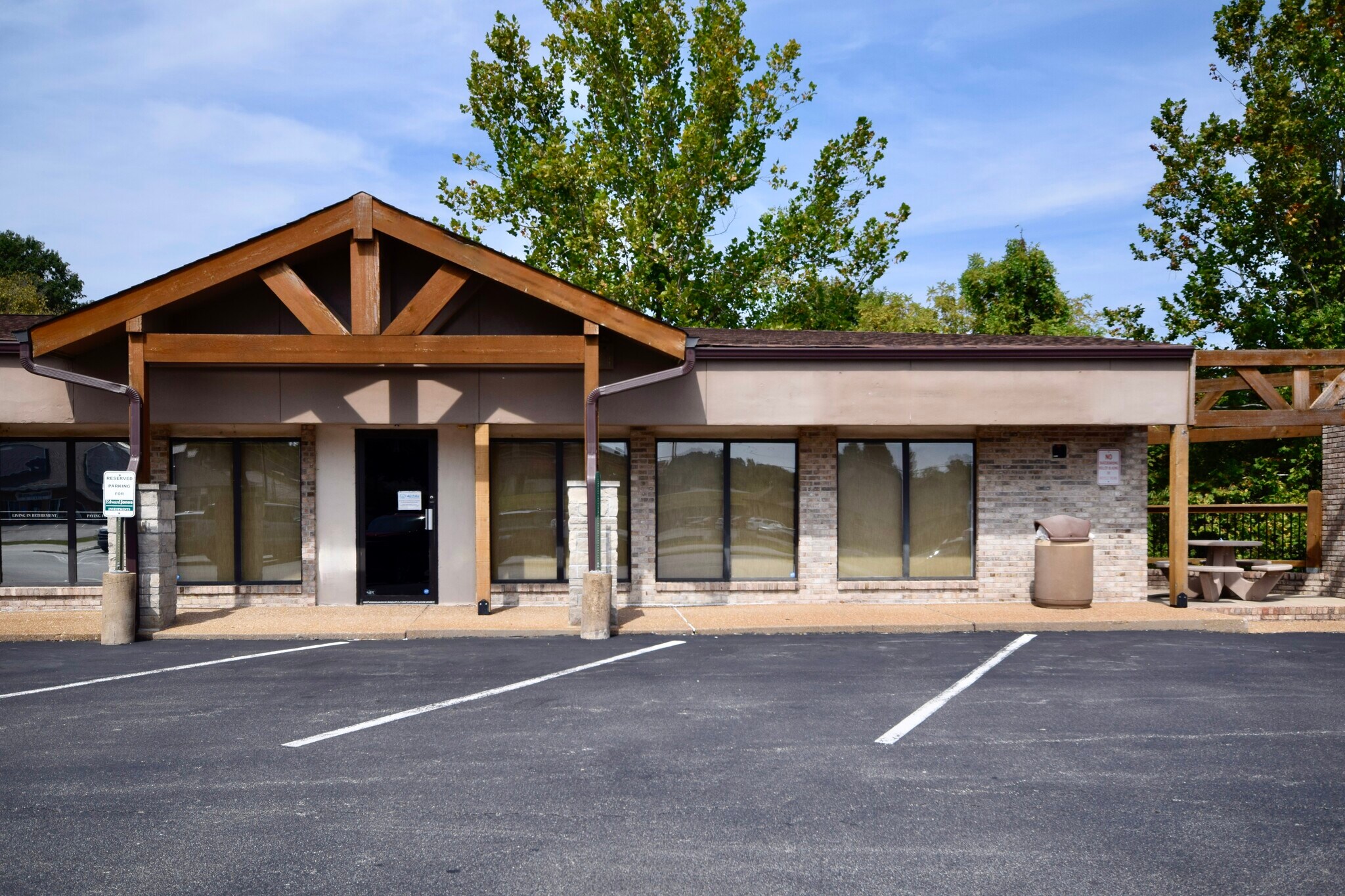 7095 Metropolitan Blvd, Barnhart, MO for lease Interior Photo- Image 1 of 10