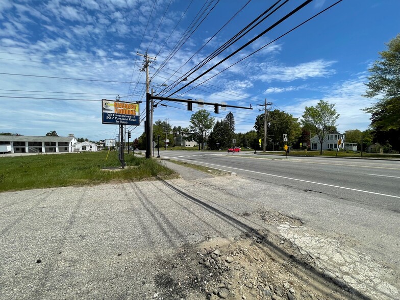 644 Main, Saco, ME à vendre - Photo principale - Image 1 de 1