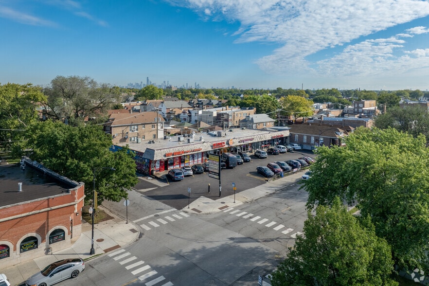 3244-3260 W 55th St, Chicago, IL for lease - Aerial - Image 2 of 11