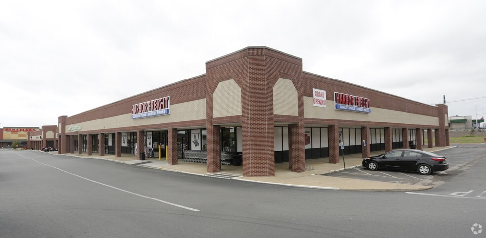 201 Skyline Dr, Conway, AR for lease - Primary Photo - Image 1 of 7
