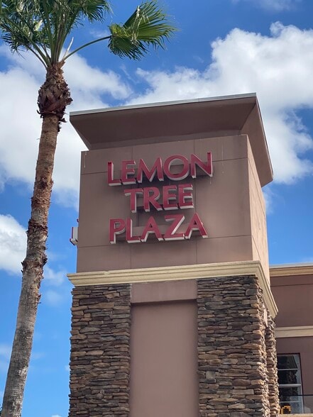 Lemon Tree Plaza portefeuille de 4 propriétés à vendre sur LoopNet.ca - Autre - Image 3 de 18