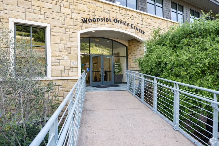 7250 Redwood Blvd, Novato, CA for lease - Building Photo - Image 3 of 20