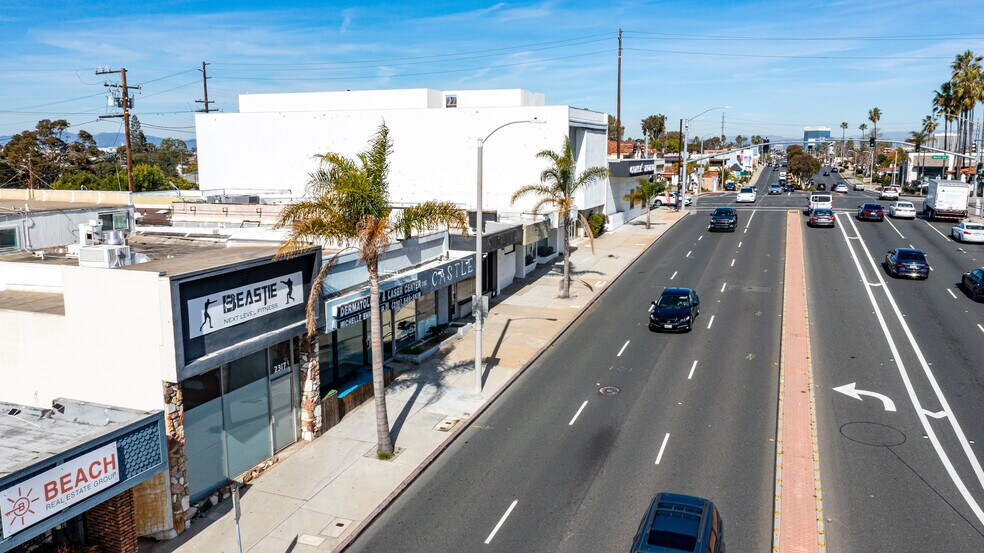 2317-2409 N Sepulveda Blvd, Manhattan Beach, CA à louer - Photo du bâtiment - Image 2 de 10