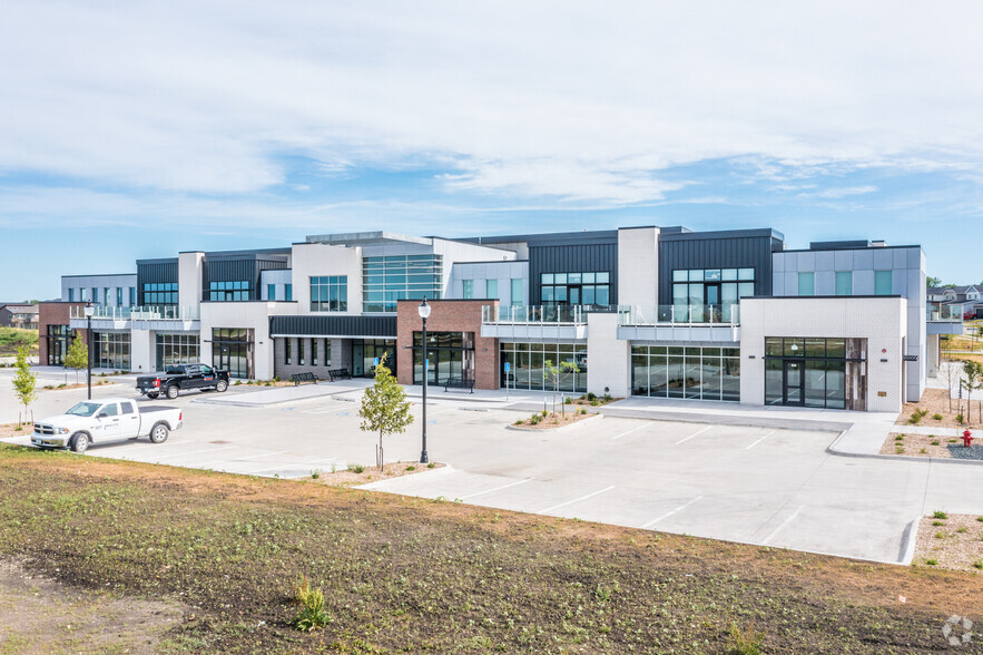 1220 NE Station Crossing Dr, Grimes, IA for lease - Primary Photo - Image 1 of 6