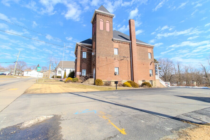 1006 Harrison City Export Rd, Harrison City, PA à louer - Photo du bâtiment - Image 3 de 54