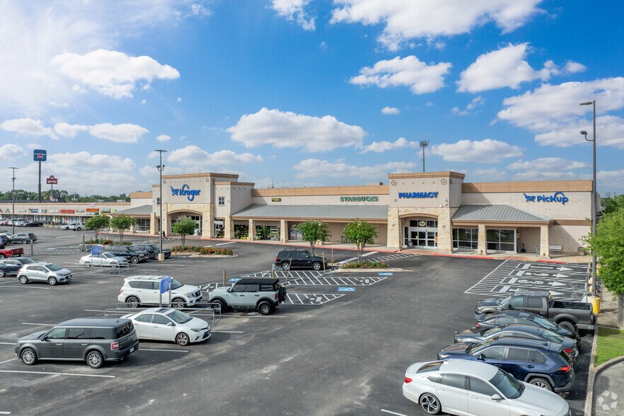 3400-3410 Gulf Freeway, Dickinson, TX à louer - Photo du bâtiment - Image 1 de 19