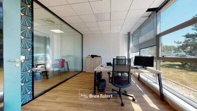 Bureau dans Dardilly à louer Photo intérieure- Image 2 de 9