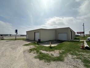 7626 N General Bruce Dr, Temple, TX for lease Building Photo- Image 2 of 4