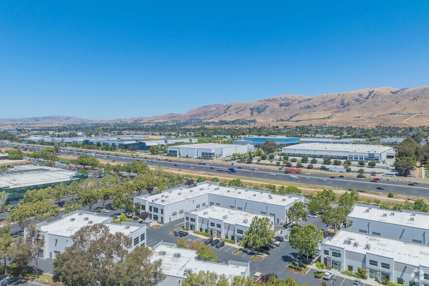 47603-47643 Lakeview Blvd, Fremont, CA for lease - Aerial - Image 3 of 12