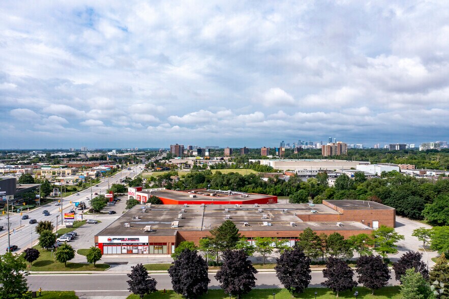 1655 Dundas St E, Mississauga, ON à louer - Aérien - Image 3 de 5