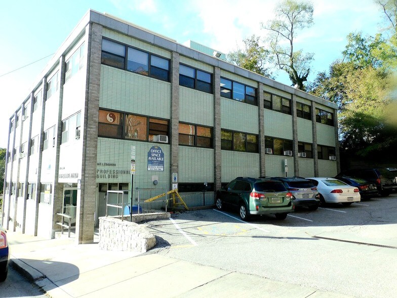 20 Cedar Blvd, Pittsburgh, PA à louer - Photo du bâtiment - Image 3 de 9