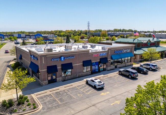 More details for 7310 Walton St, Rockford, IL - Retail for Sale