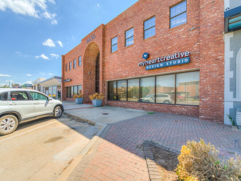 6656 NW 39th Expy, Bethany, OK à louer - Photo du bâtiment - Image 2 de 22