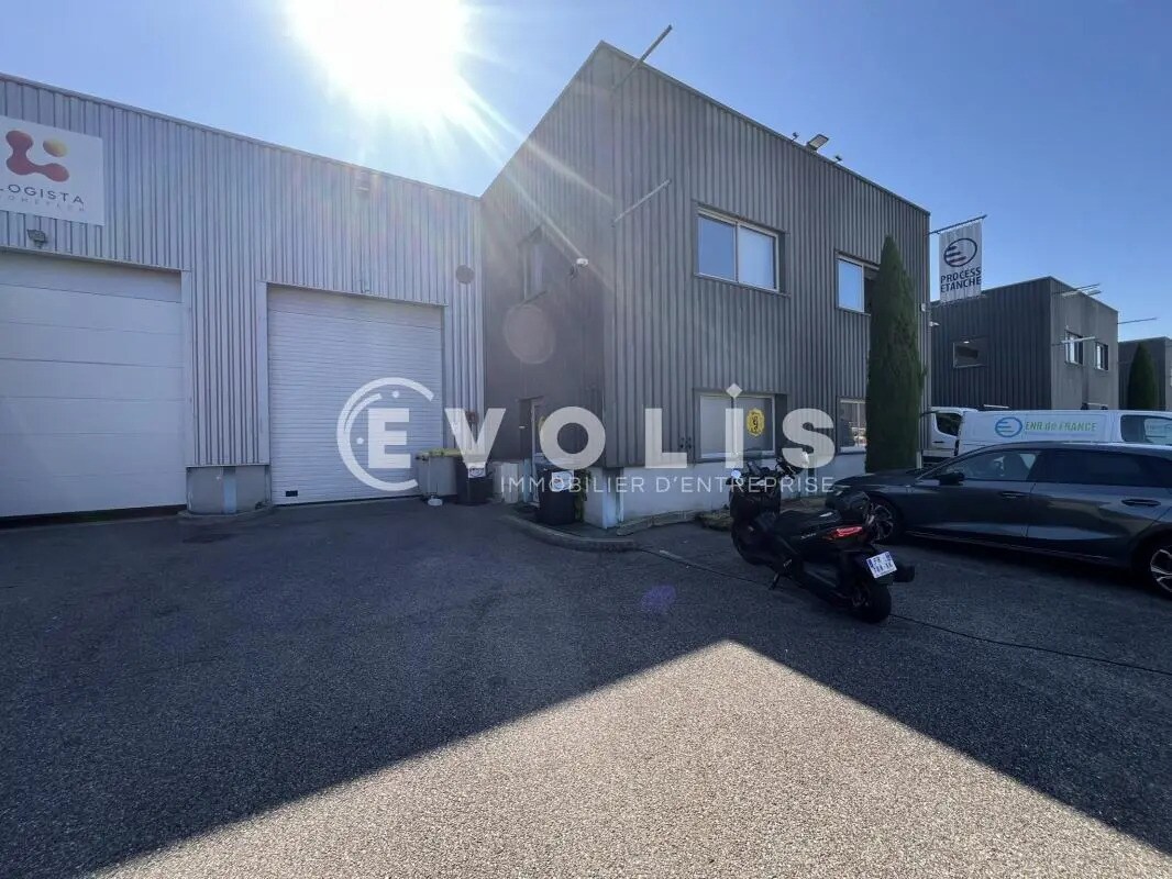 Office in Mions for lease Building Photo- Image 1 of 19