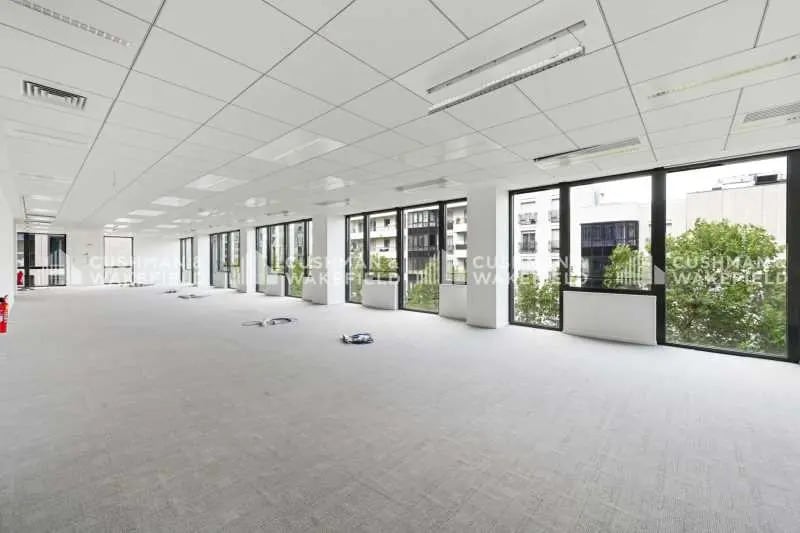 Office in Boulogne-Billancourt for lease - Interior Photo - Image 3 of 12