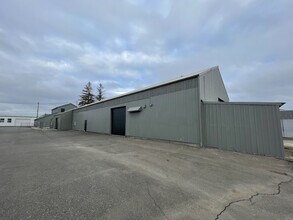 2990 Portland Rd NE, Salem, OR à louer Photo intérieure- Image 1 de 4