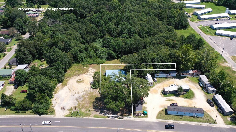 612 N Main St, Atmore, AL à vendre - Photo du bâtiment - Image 1 de 10