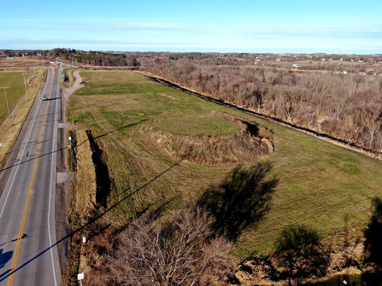 1101 N Church St, Watertown, WI à vendre - Photo du bâtiment - Image 3 de 12
