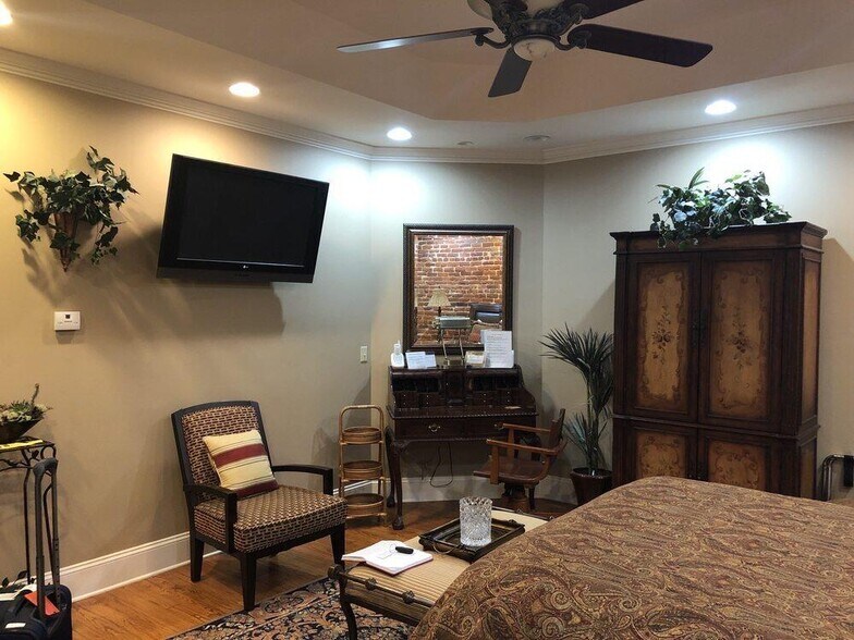 113 N Main St, Ripley, MS à vendre - Photo du bâtiment - Image 2 de 6