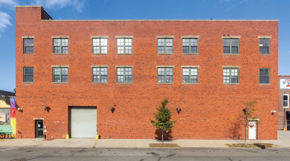 36-40 37th St, Long Island City, NY for sale - Primary Photo - Image 1 of 13